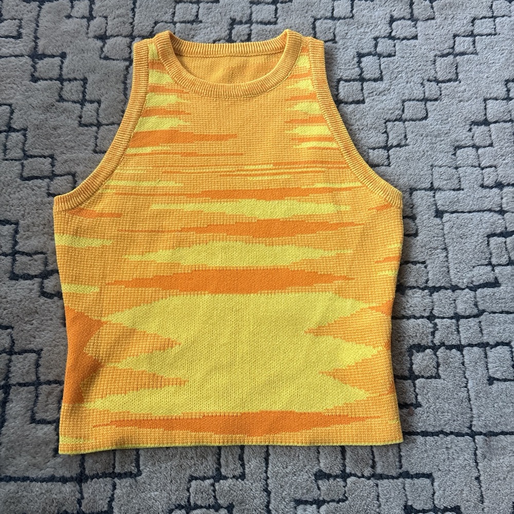 Women’s knit tank size Small